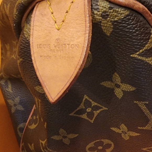 Louis Vuitton Speedy 30 **41 year old Vintage Bag** - Picture 8 of 14